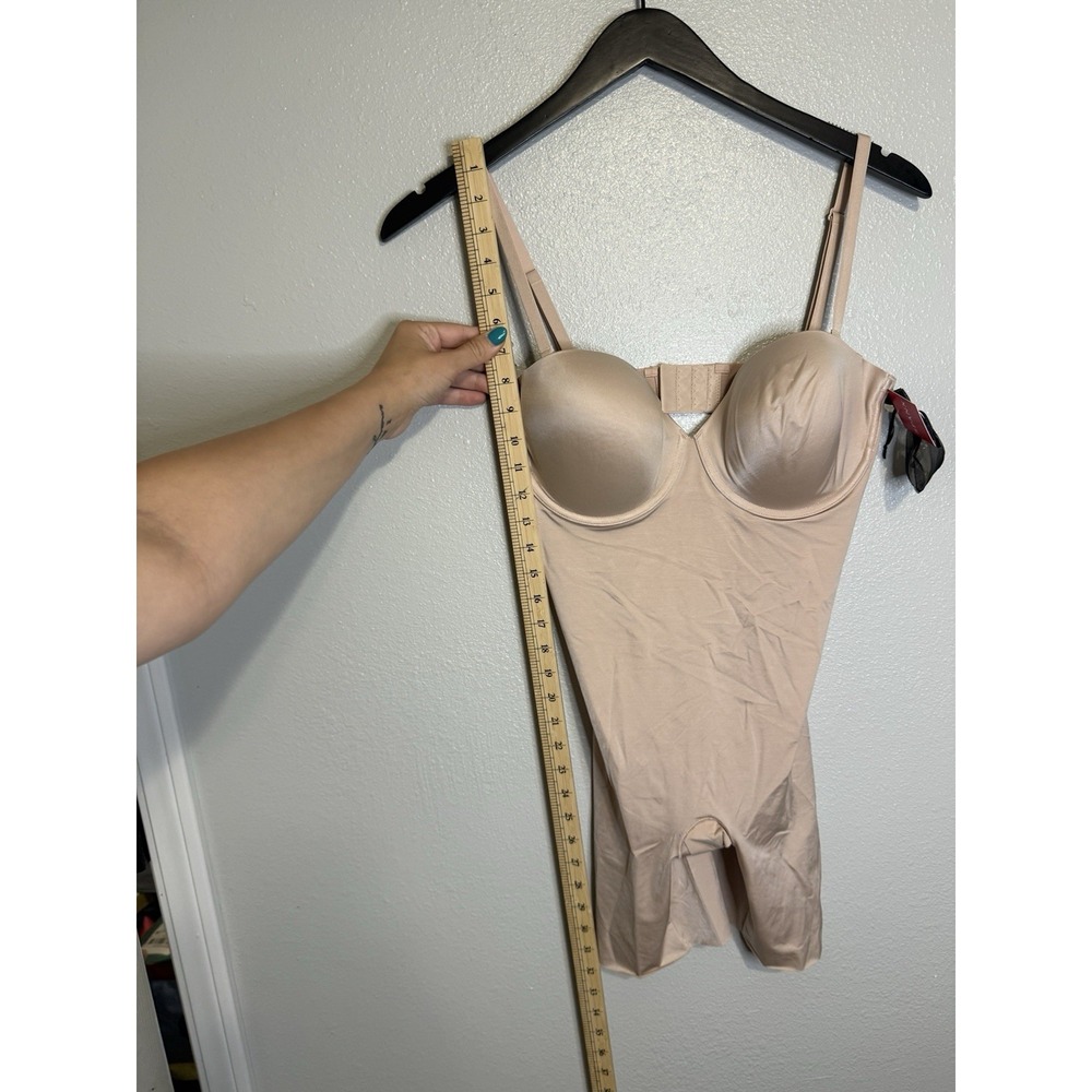 SPANX Red Hot Strapless Bra XL Bodysuit Body Shaper Girdle Brief Nude New - Picture 4 of 6
